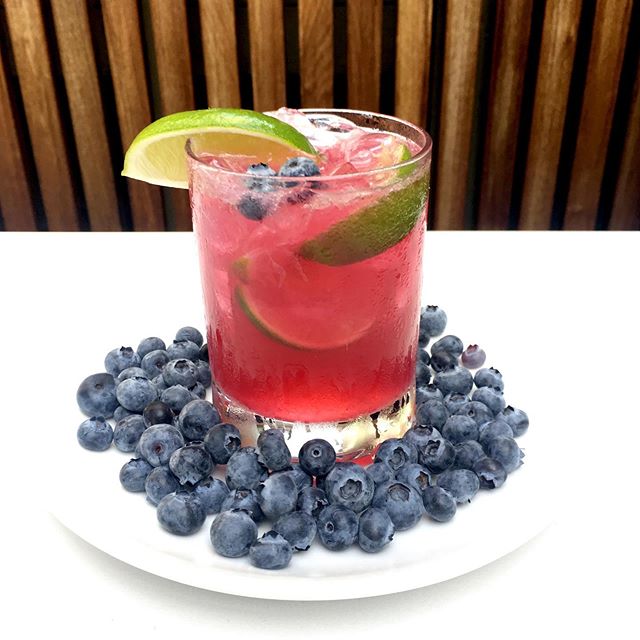 Summer Cocktail Alert
✨Blueberry Hill✨
Cachaca - Blueberry Shrub - Lime 
Be warned, this drink packs a punch. It’s not the sweet berry angel it looks like.
*note: a plate of berries is not included
.
.
#starlitesandiego 
#hiddengem 
#cachaca 
#blueberrycocktail 
#drinks
#sandiegococktails
